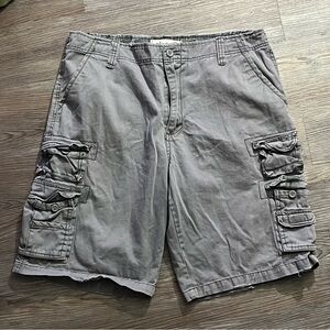 Plugg Men's Charcoal Cargo Shorts